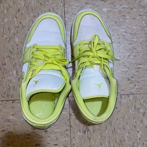 These are women's air jordan 1 low limelight. Size 12 in Women & 10.5 in MEN